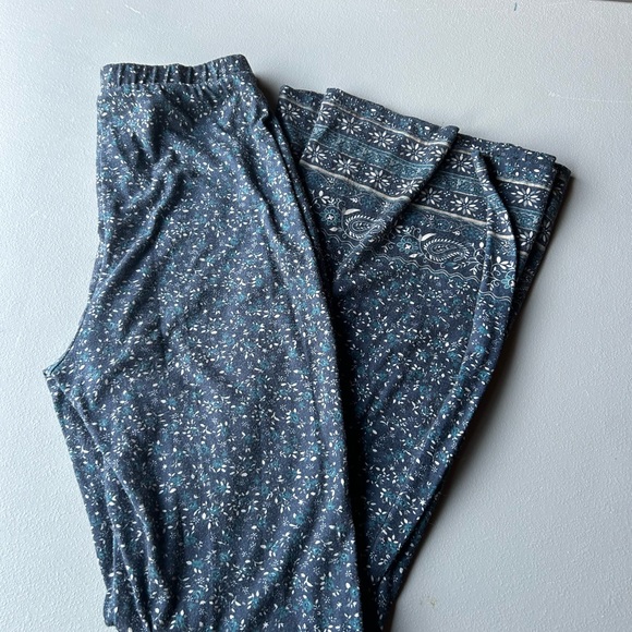 Natural Life Blue Floral Pants - Picture 9 of 9